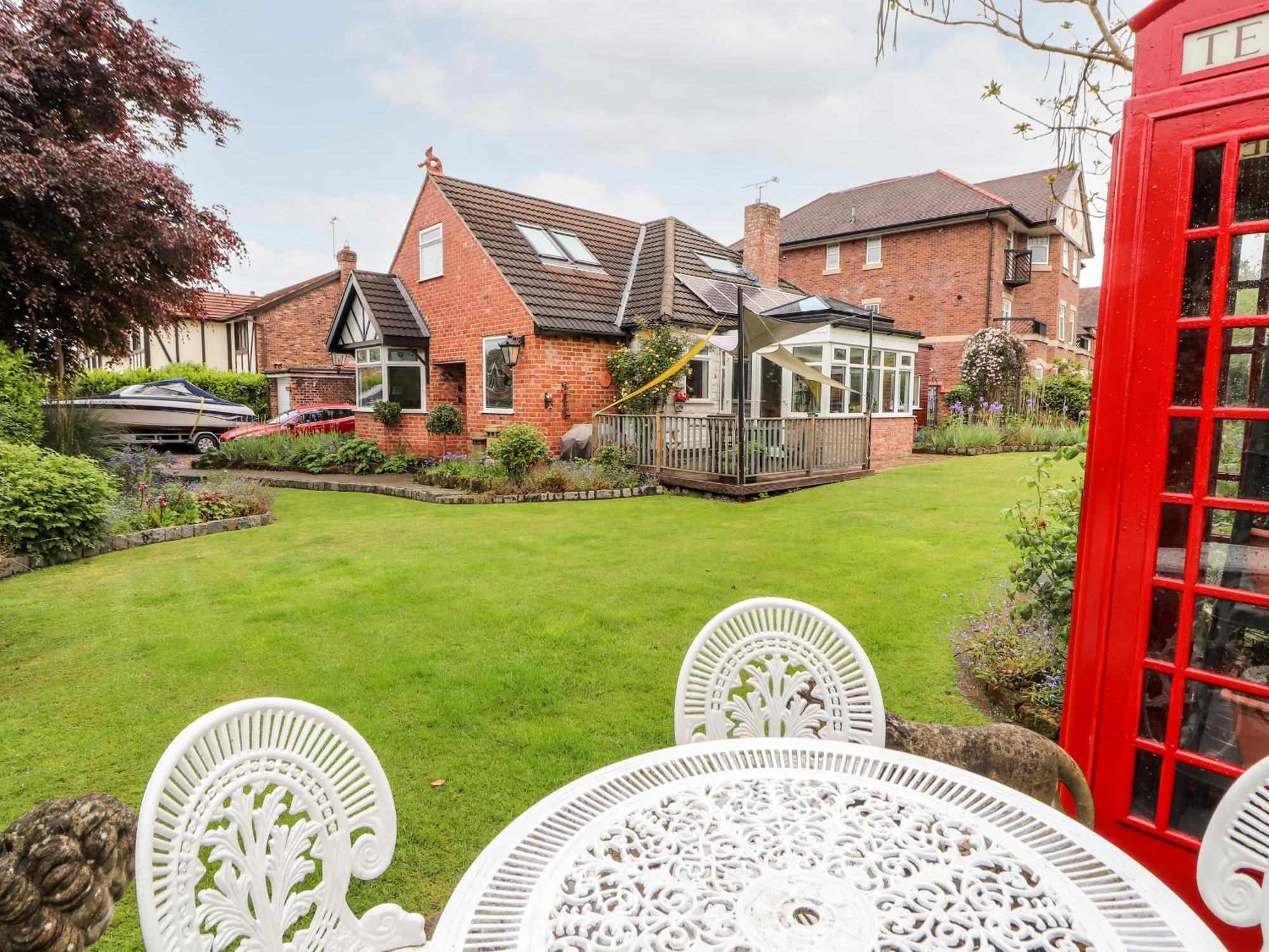 Dragon'S Den Chester Exterior foto